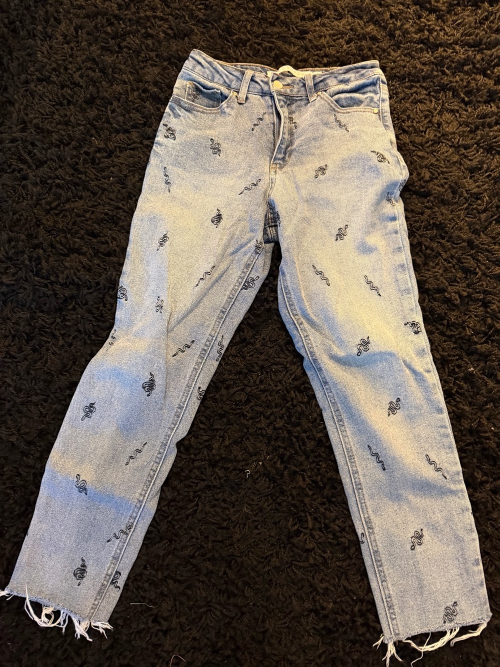 Tinseltown Light Blue Skinny Jeans with Black Embroidery